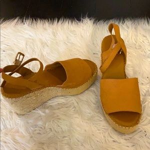 Franco Sarto Wedges